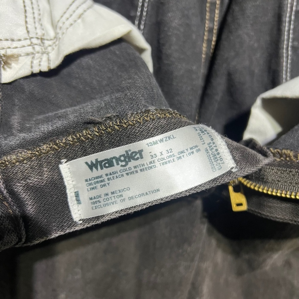 Vintage Wrangler Jeans Mens 33x32 Black Cowboy Cut 13MWZKL Straight Leg Denim - Picture 10 of 11